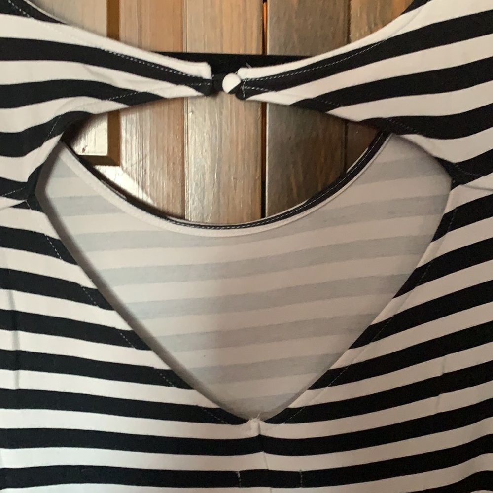 American Eagle Striped Dress size medium - Picture 2 of 3
